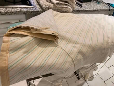 Photo of free Double Electric Blanket (Hextable DA2) #1