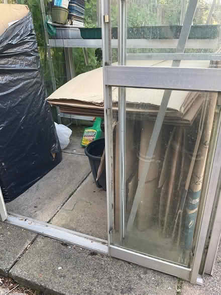 Photo of free boxes (NG8) #1