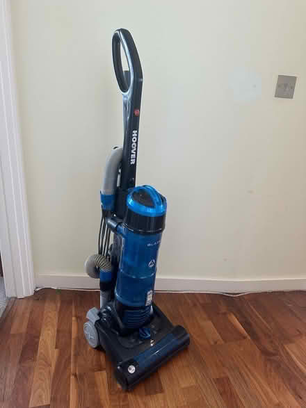 Photo of free Working hoover (Canary Wharf, E14) #1