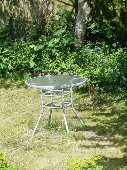 Photo of free Garden table (leighton buzzard LU7) #1