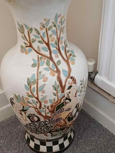 Photo of free Large jardiniere (leighton buzzard LU7) #1