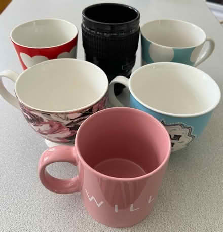 Photo of free 6 mugs - different colours & sizes (Surbiton KT6) #1
