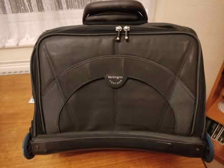 Photo of free Kensington Contour laptop & carryon luggage Roller Case (Sandilands CR0) #3