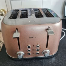 Photo of free Toaster (South Norwood SE25) #1