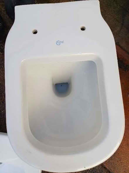 Photo of free Sink, pedestal and toilet. (Rose Hill OX4) #2