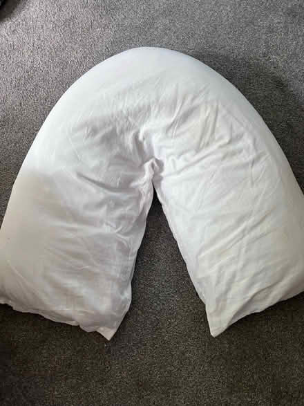 Photo of free V shaped pillow (Moodiesburn) #1