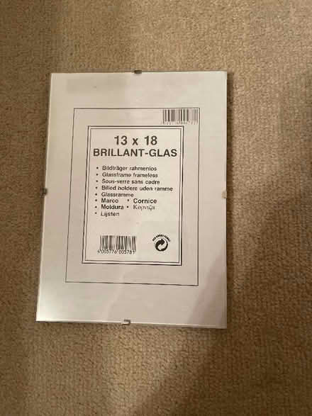 Photo of free Picture frame 13 x 18cm (Walstead RH16) #1