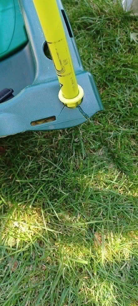 Photo of free Slightly damaged QuadPod swing (Letchworth SG6) #2
