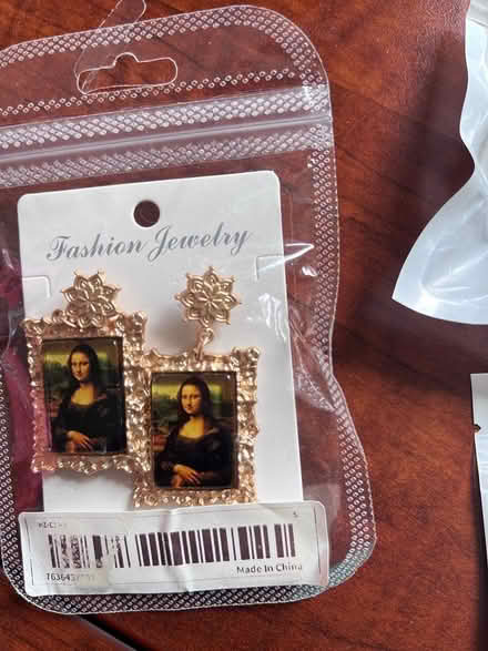 Photo of free Earrings- Some brand new, some used (Lisgar) #2