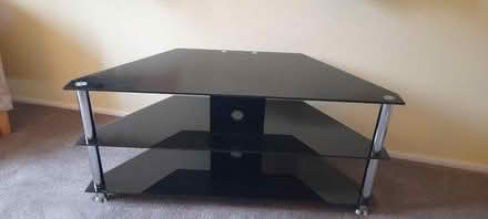 Photo of free Corner tv cabinet (Sydenham CV31) #1