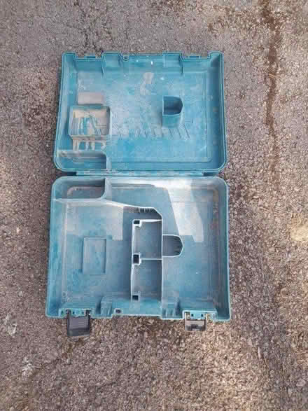 Photo of free Makita box (GL4) #2