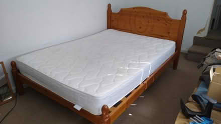 Photo of free Double bed (Heaton BD9) #1