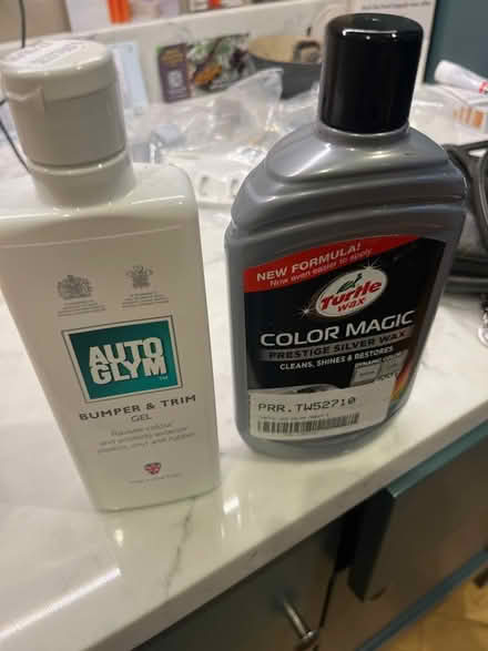 Photo of free Car wax and trim gel (Teddington TW11) #1