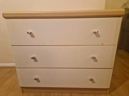 Photo of free Chest of drawers (Elmstead BR7) #1
