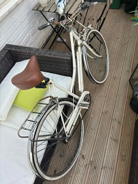 Photo of free Broken Bicycle for Spares or Repair (Kew Gardens TW9) #1