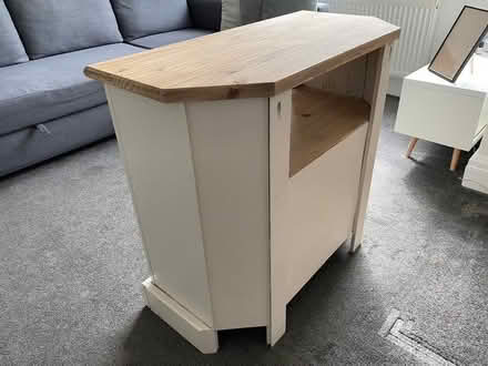 Photo of free TV stand (Vale LA1) #3