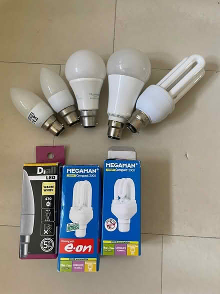 Photo of free Box of various light bulbs (Sidcup DA15) #1