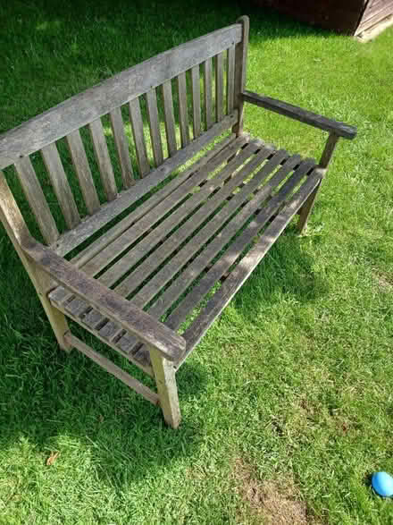 Photo of free Garden bench (New addington) #1