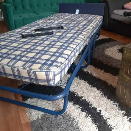 Photo of free Blue Z Bed folding spare bed (Hitchin SG5) #4
