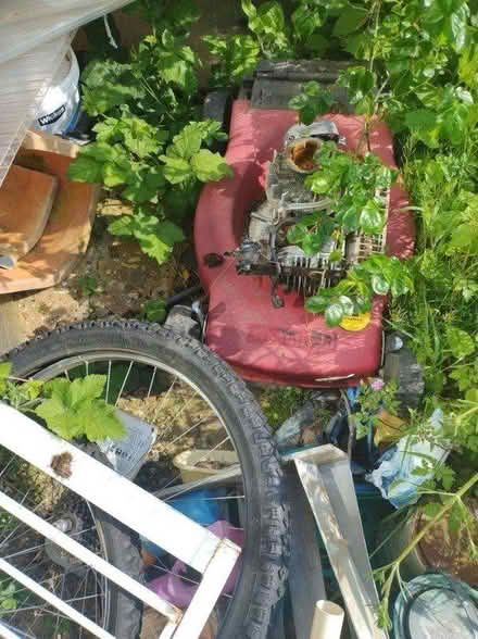 Photo of free 2 project petrol lawnmowers (Luton) #2