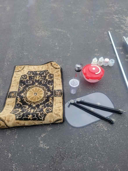 Photo of free stuff (Lagrange) #2