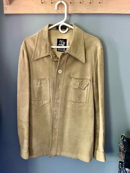 Photo of free Unisex suede jacket (Ringwood) #1