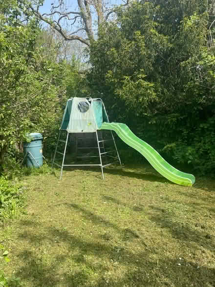 Photo of free Climbing frame (Sanderstead CR2) #1