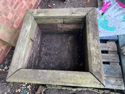 Photo of free Big wooden planter (Cippenham SL1) #1