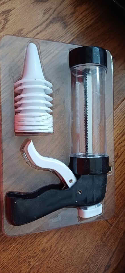 Photo of free Spritz cookie machine (CB5) #1