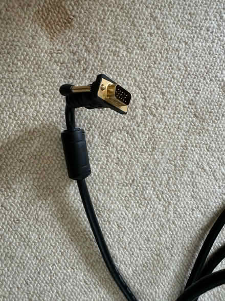 Photo of free VGA to VGA CABLE 5M (RG7) #2