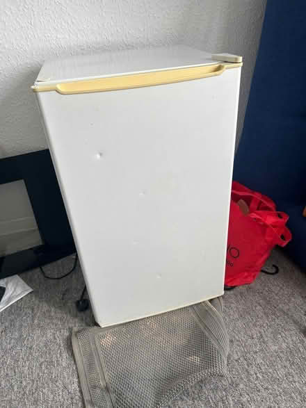Photo of free Mini fridge (Hendon NW4) #1