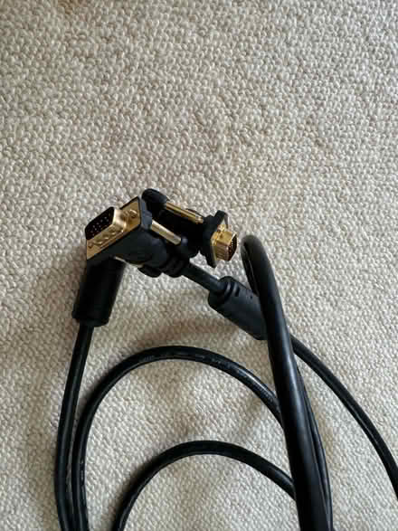 Photo of free VGA to VGA CABLE 5M (RG7) #1