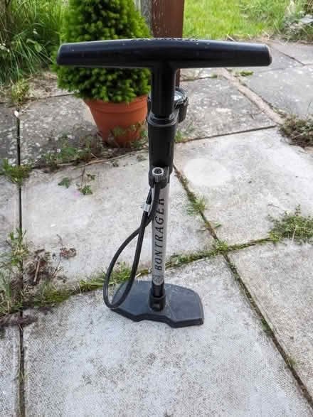 Photo of free Bike pump (Llandrindod LD1) #1
