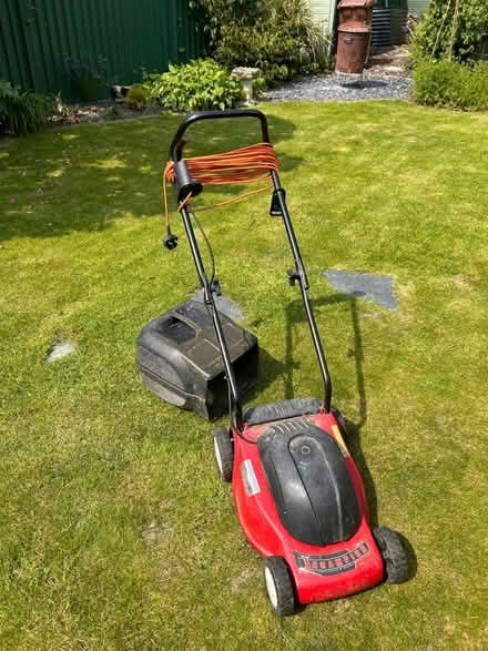 Photo of free Lawnmower (Didcot OX11) #1