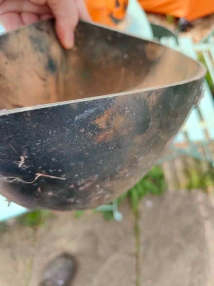 Photo of free Rubber pot for mixing paint, paste, polyfilla etc (Lightpill GL5) #1