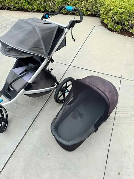 Photo of free Thule Stroller and Bassinet (92127) #1