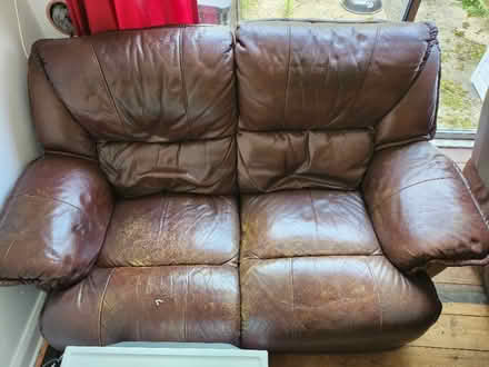 Photo of free Leather Sofas (South Park OX4) #2