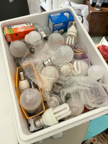 Photo of free Various lightbulbs (Bletchley MK3) #1