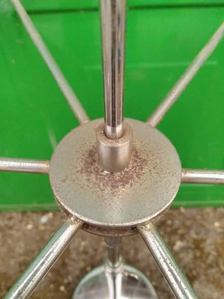 Photo of free Metal display stand. (Moorhouse CA5) #4