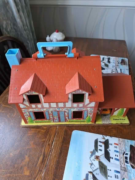 Photo of free Fisher Price Dolls House - portable, vintage (Seaside BN22) #2