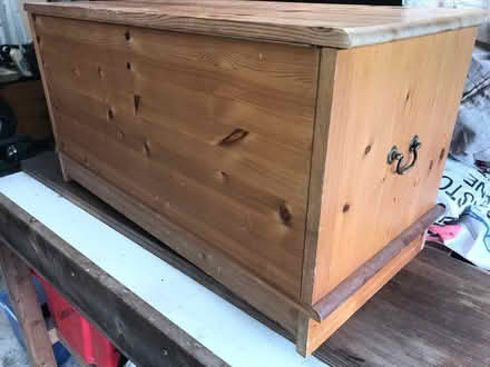 Photo of free Pine box (Ravenshead NG15) #2