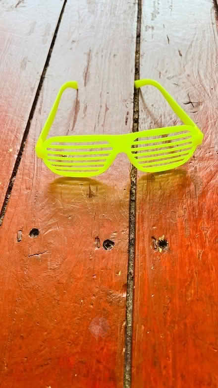 Photo of free Festival glasses (West Ham Park) #1