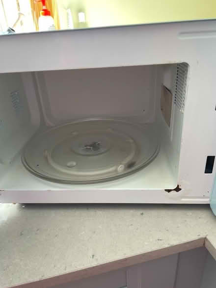 Photo of free Microwave (Worthing BN13) #3