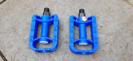 Photo of free Bike peddles - child's bike (Windsor SL4) #1