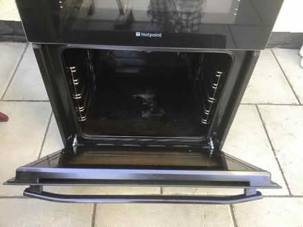 Photo of free Broken Hotpoint DH53KS Double Electric Oven, Black (Adlington PR7) #2