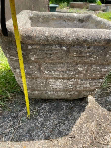 Photo of free 5 Very Heavy Garden Pots (CT14) #3