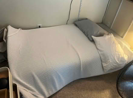 Photo of free Wavve Mattress Topper (Paramount, CA) #1