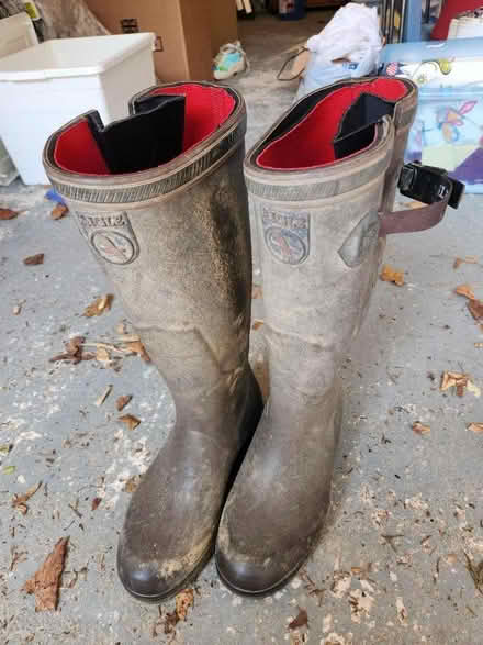 Photo of free Aigle neoprene lined wellies size 39 (Higham Lane TN11) #1