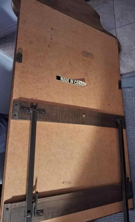 Photo of free Dresser mirror (Ottawa east) #2