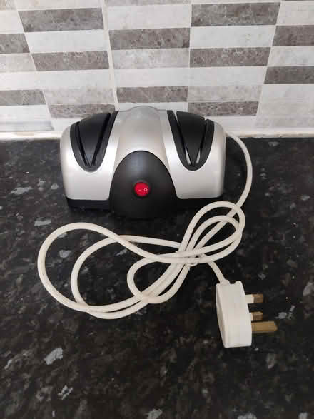 Photo of free Knife sharpener (SW18) #1